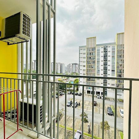 Setia Alam Islamic Homestay Shah Alam Ngoại thất bức ảnh